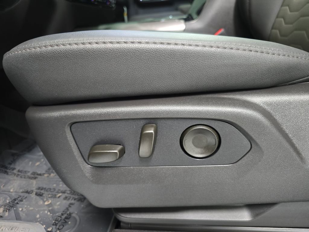 Used 2026 Chevrolet Silverado 2500 ZR2 AWD/4WD image 28