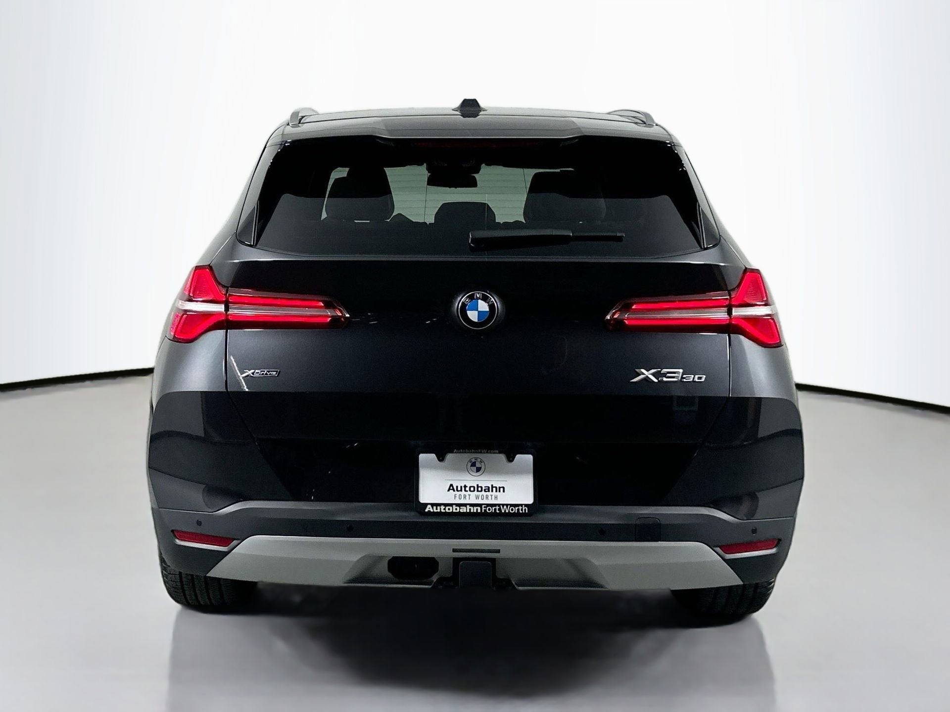 Used 2025 BMW X3 xDrive30i w/ Premium Package image 6