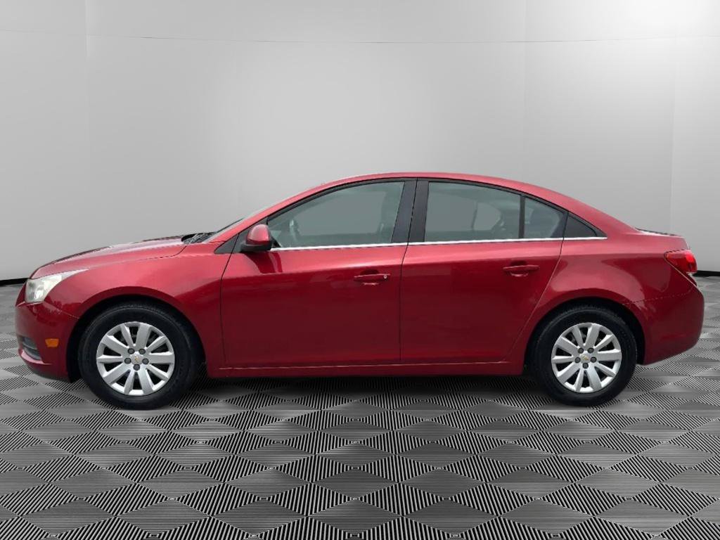 Used 2011 Chevrolet Cruze LT FWD image 5