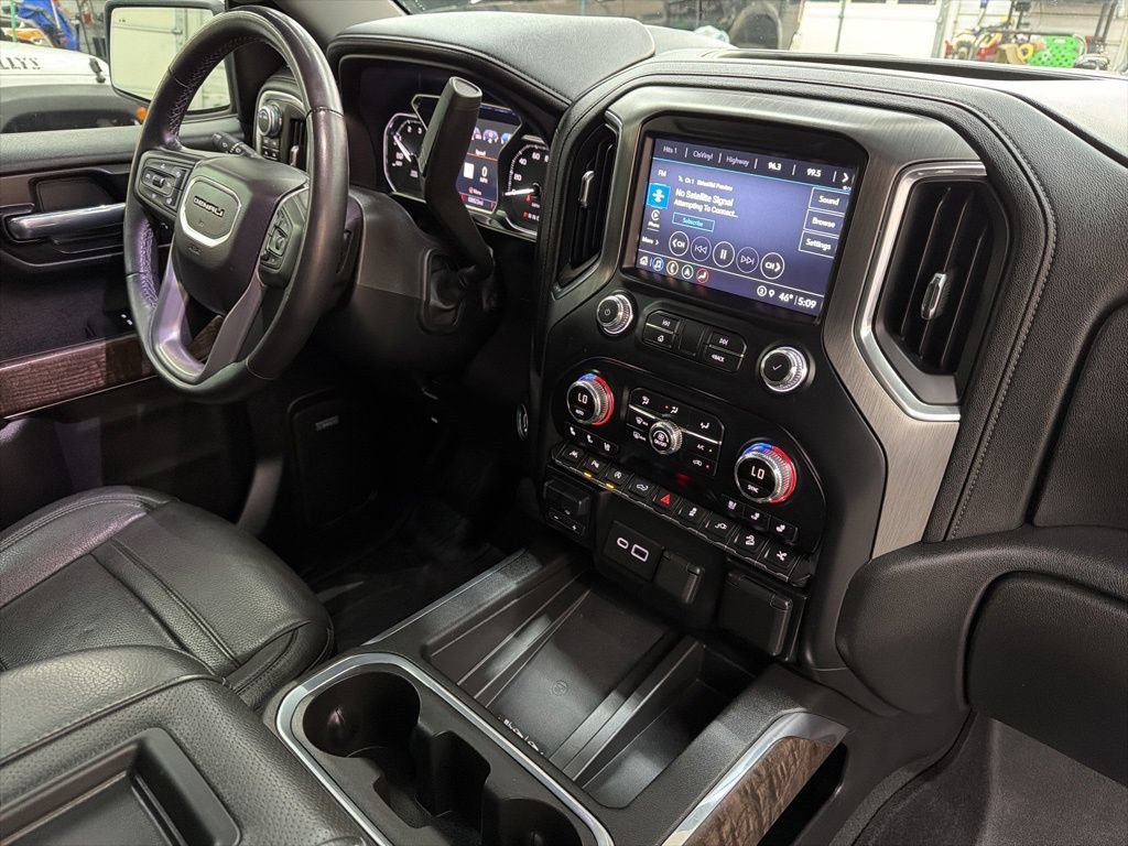 Used 2021 GMC Sierra 1500 Denali w/ Denali Ultimate Package AWD/4WD image 31