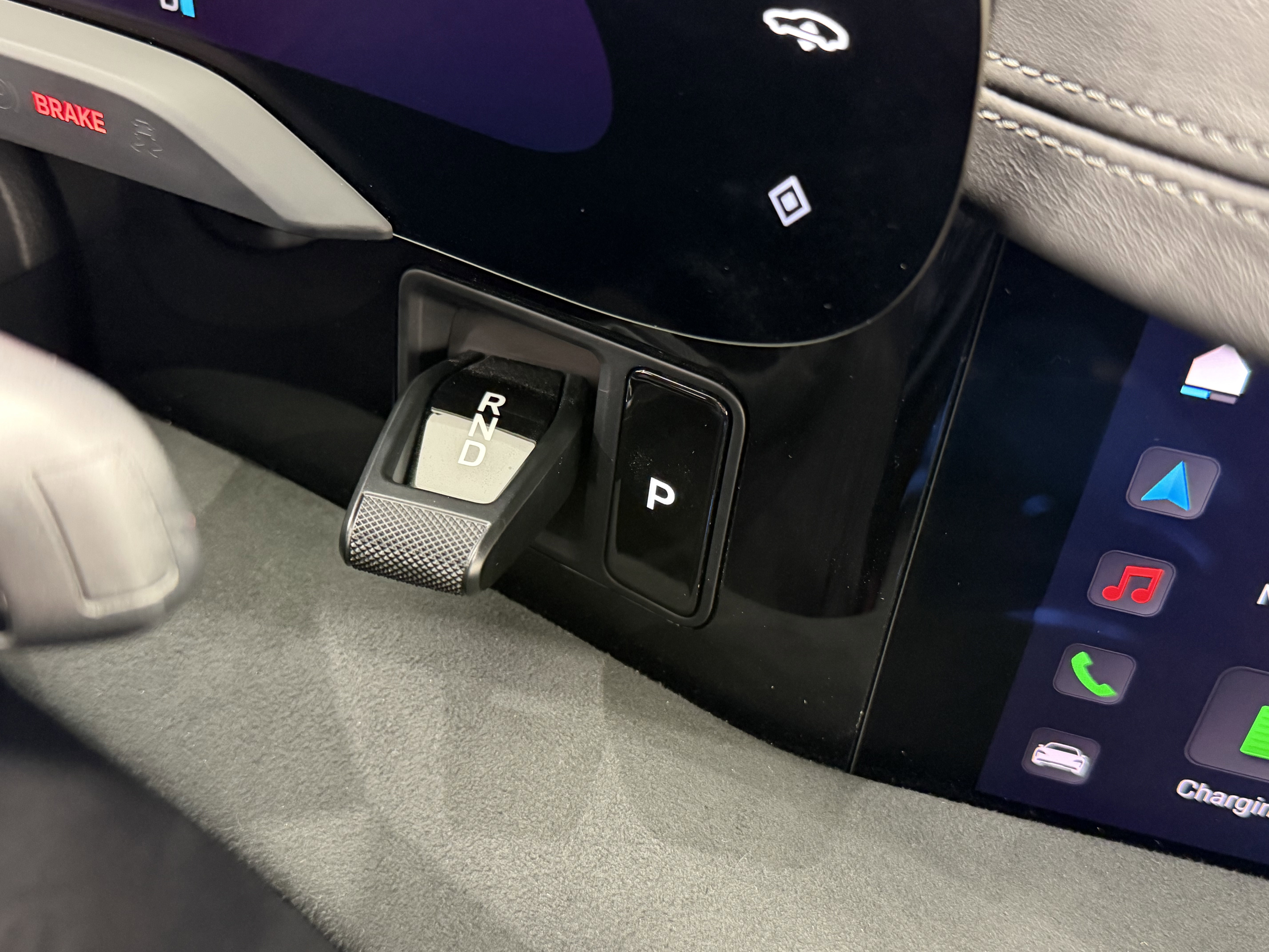 Certified 2024 Porsche Taycan GTS image 39