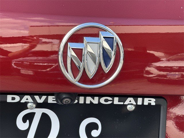 Used 2023 Buick Envision Essence image 34