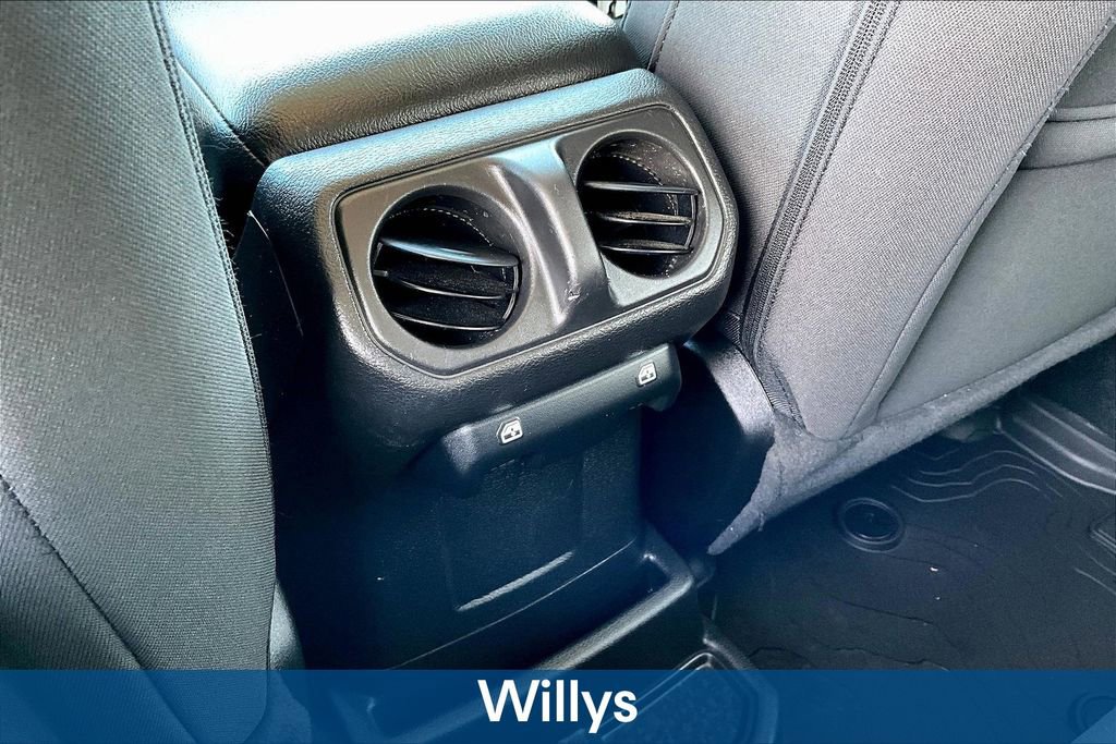 Used 2023 Jeep Wrangler Unlimited w/ Cold Weather Group AWD/4WD image 11