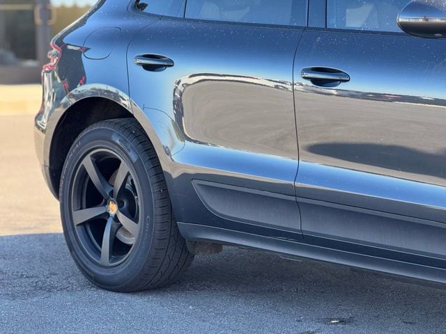 Used 2018 Porsche Macan w/ Premium Package Plus image 5