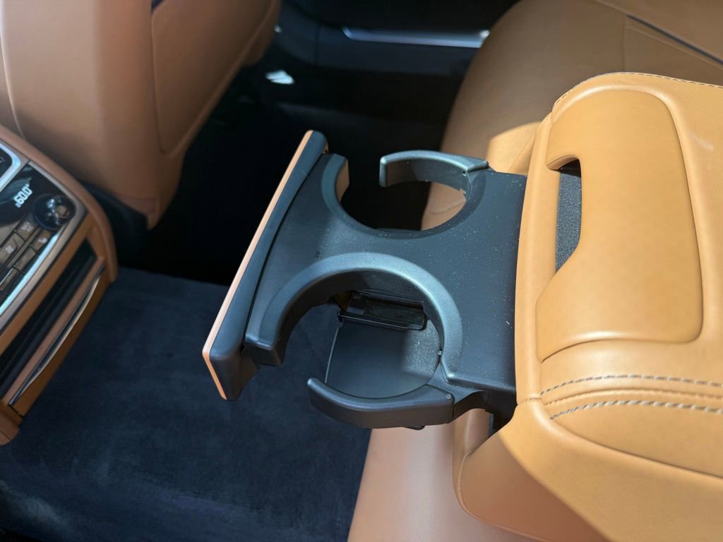 Used 2017 BMW 750i xDrive image 21