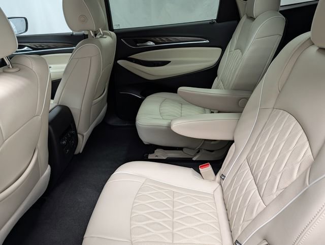 Used 2024 Buick Enclave Avenir w/ Avenir Technology Package image 14