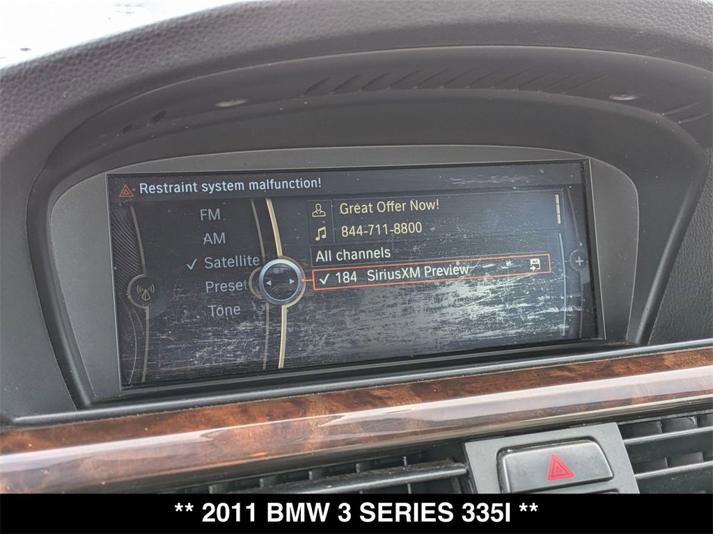 Used 2011 BMW 335i Convertible image 6