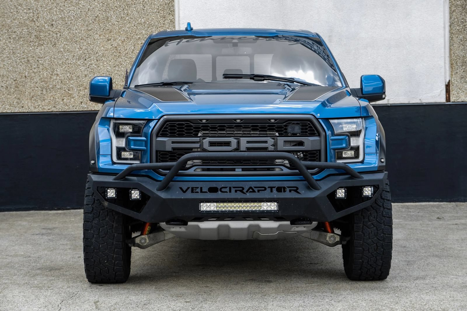 Used 2019 Ford F150 Raptor w/ Equipment Group 802A Luxury AWD/4WD image 5