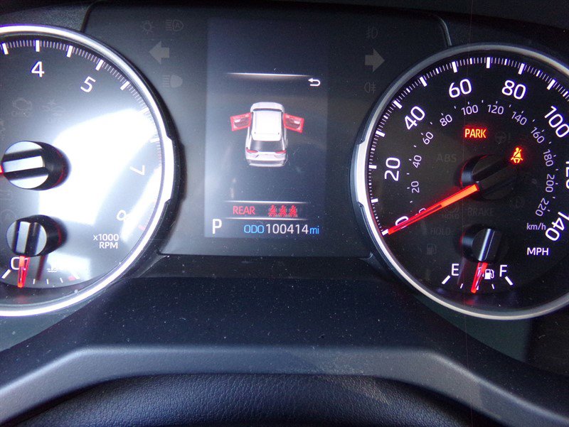 Used 2019 Toyota RAV4 LE AWD/4WD image 38