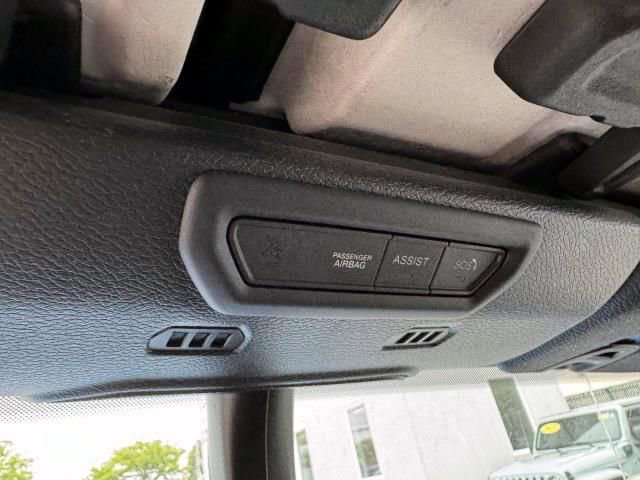 Certified 2022 Jeep Wrangler Unlimited Sahara w/ Cold Weather Group image 24