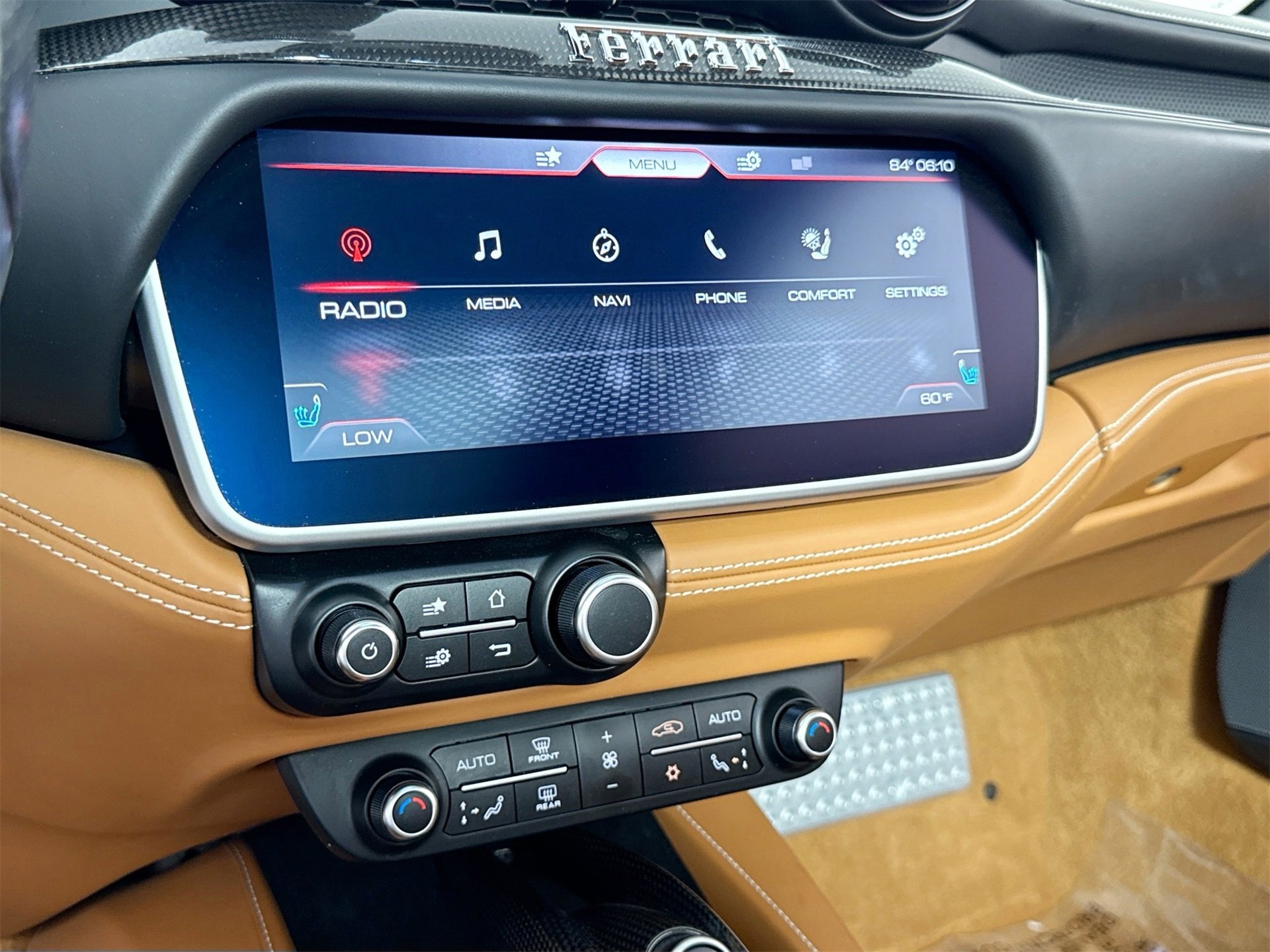 Certified 2020 Ferrari Portofino image 12