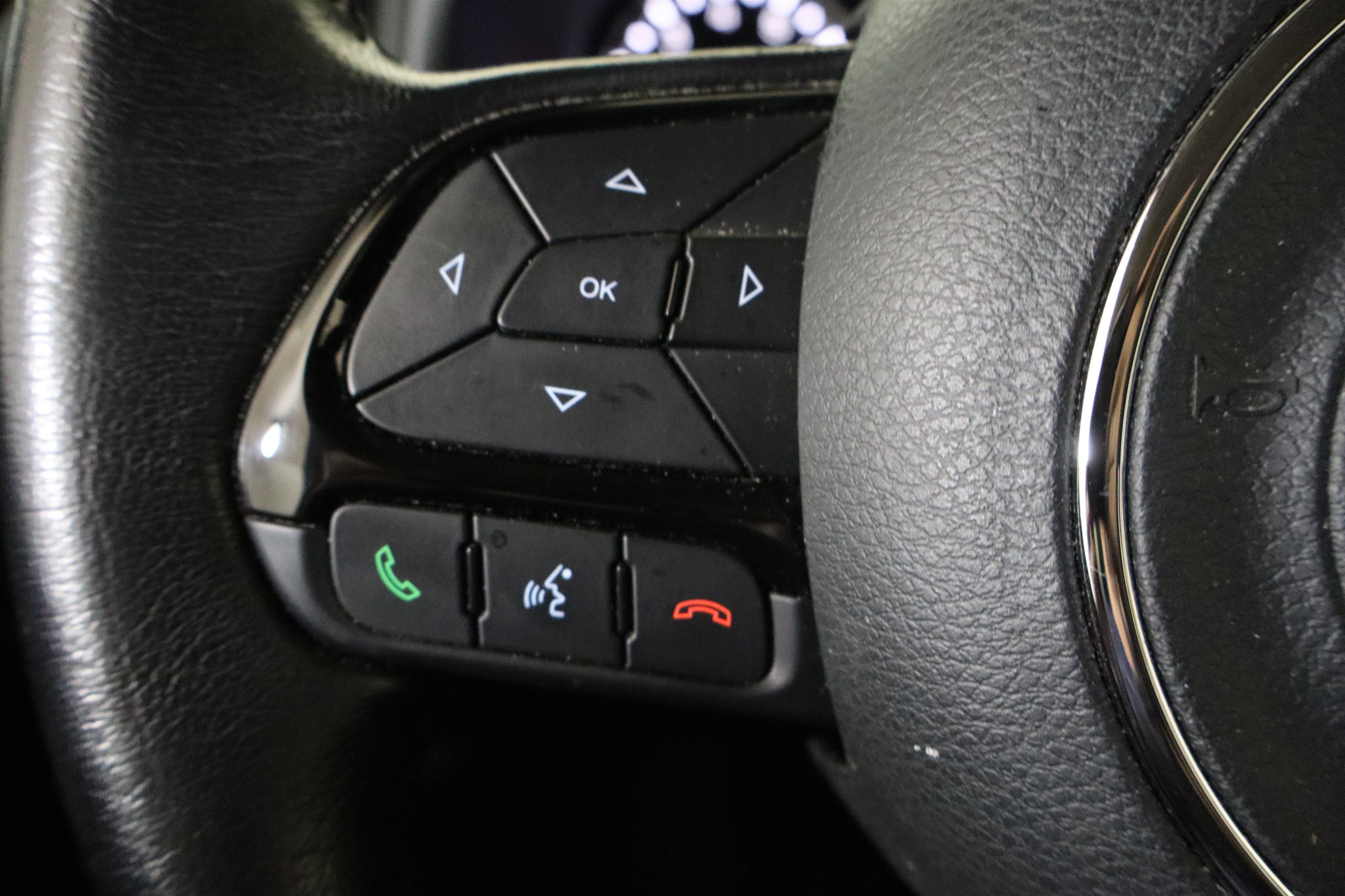Used 2020 Jeep Renegade Altitude AWD/4WD image 26