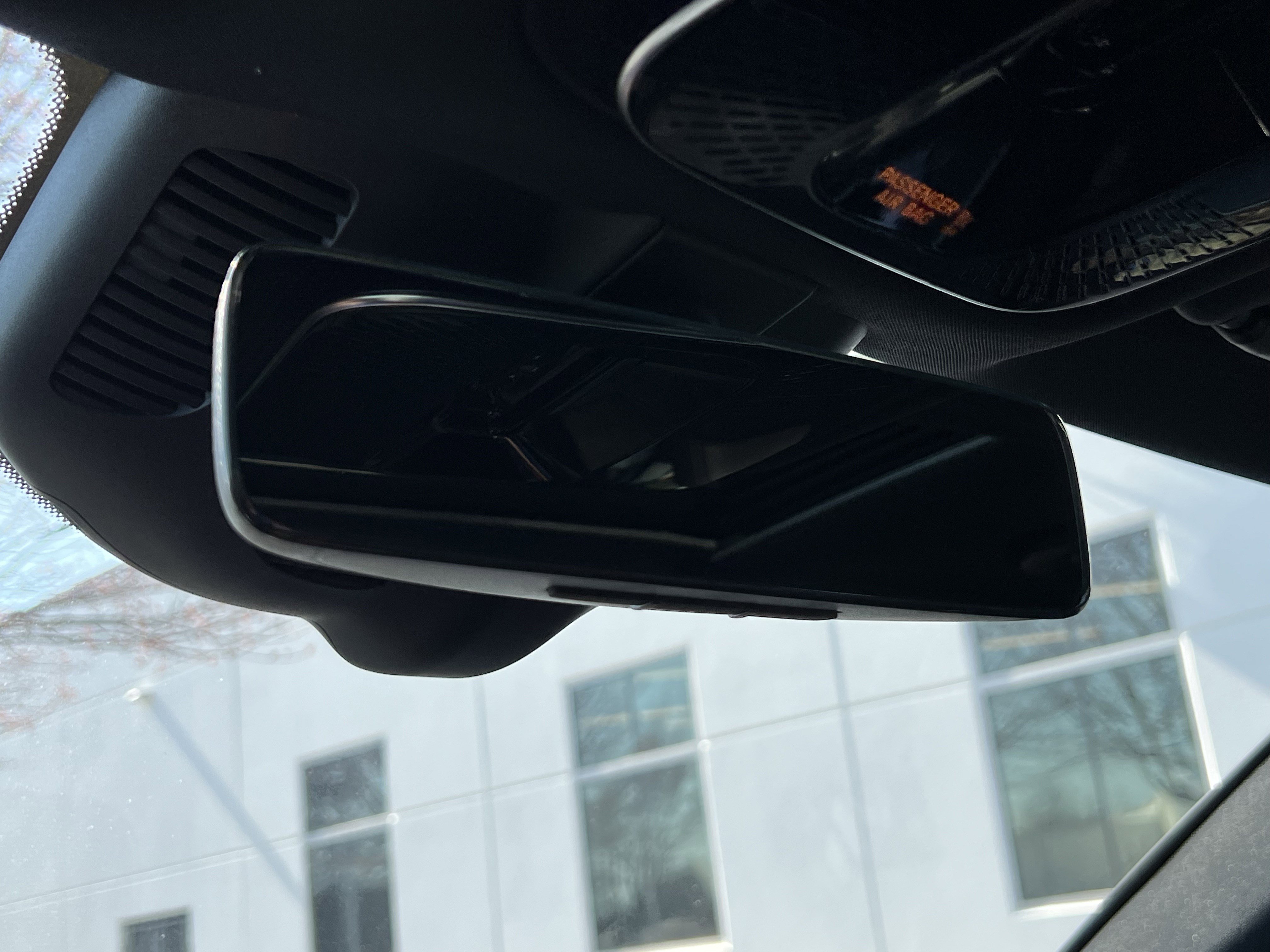 Used 2025 Mercedes-Benz C 300 Sedan image 27