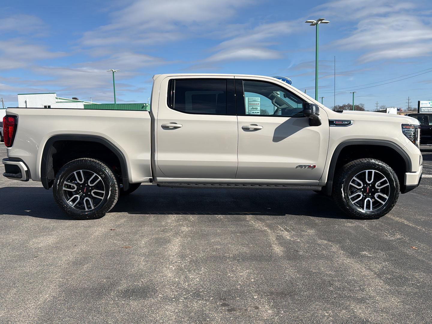 New 2026 GMC Sierra 1500 AT4 w/ AT4 Premium Package image 4