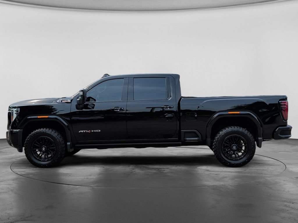 Used 2025 GMC Sierra 3500 AT4 w/ AT4 Premium Plus Package AWD/4WD image 4