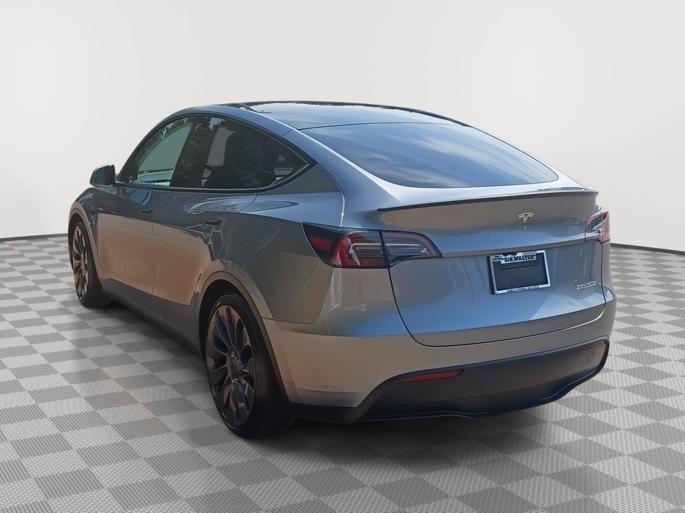 Used 2025 Tesla Model Y Performance AWD/4WD image 11
