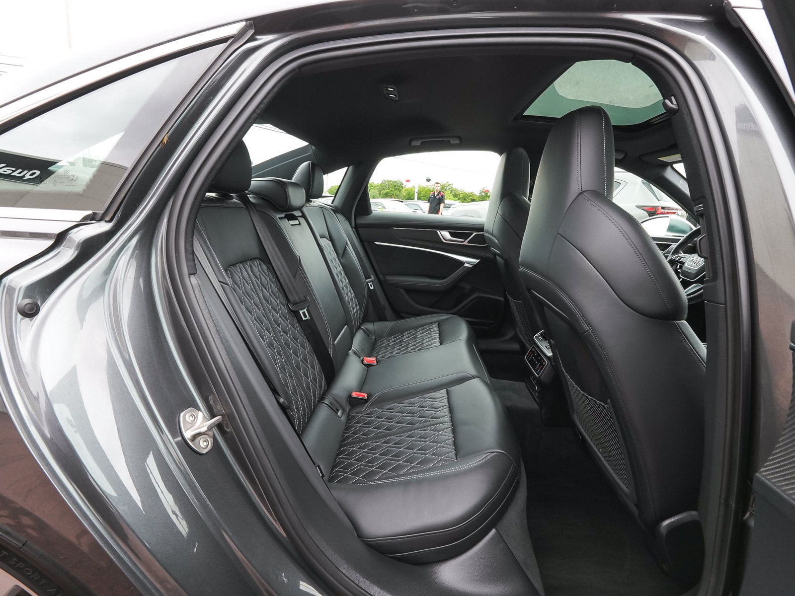 Used 2022 Audi S6 Premium Plus AWD/4WD image 40