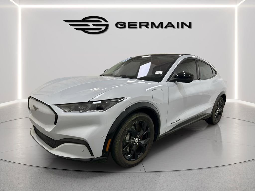 Used 2022 Ford Mustang Mach-E Premium image 4