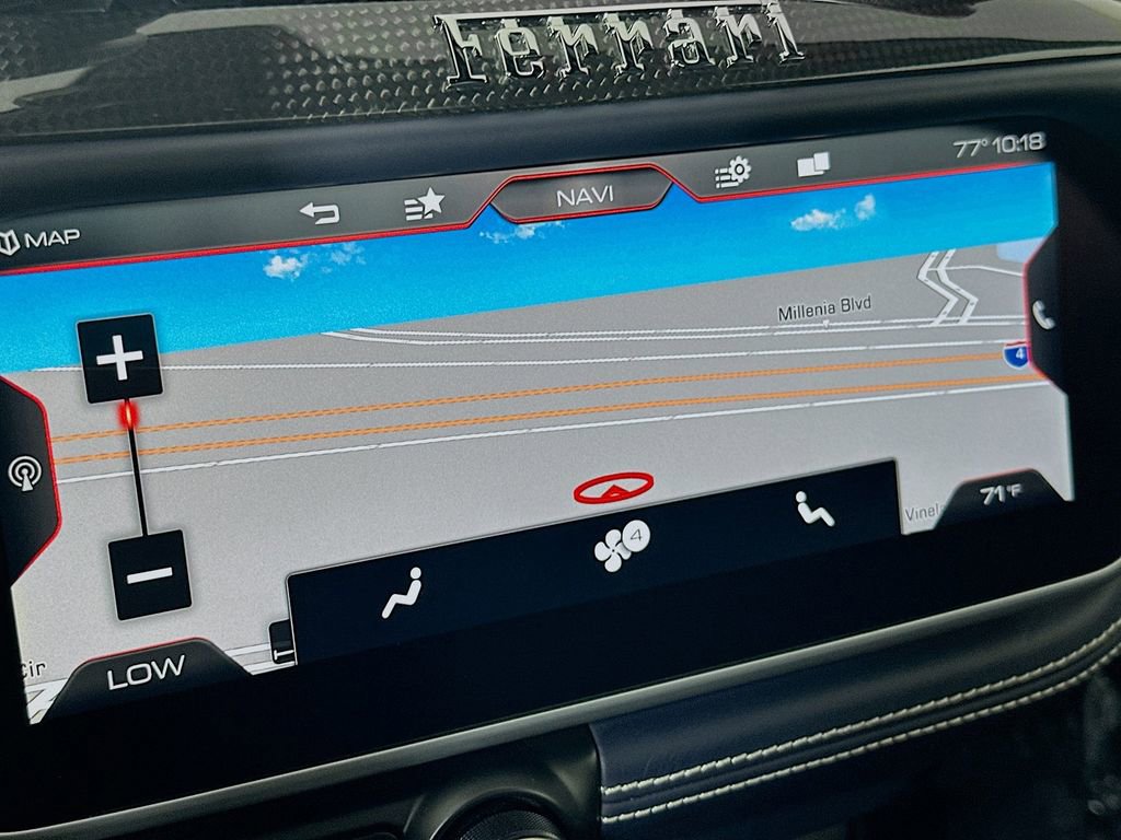 Used 2019 Ferrari Portofino image 15