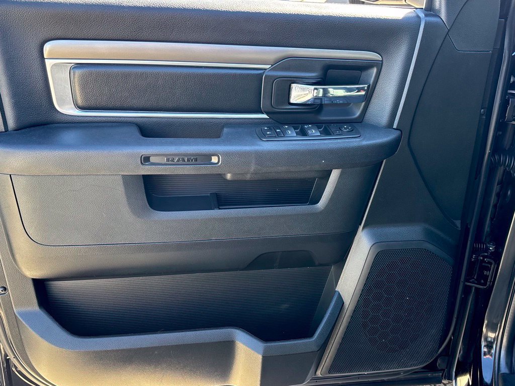 Certified 2024 RAM 1500 Warlock AWD/4WD image 14