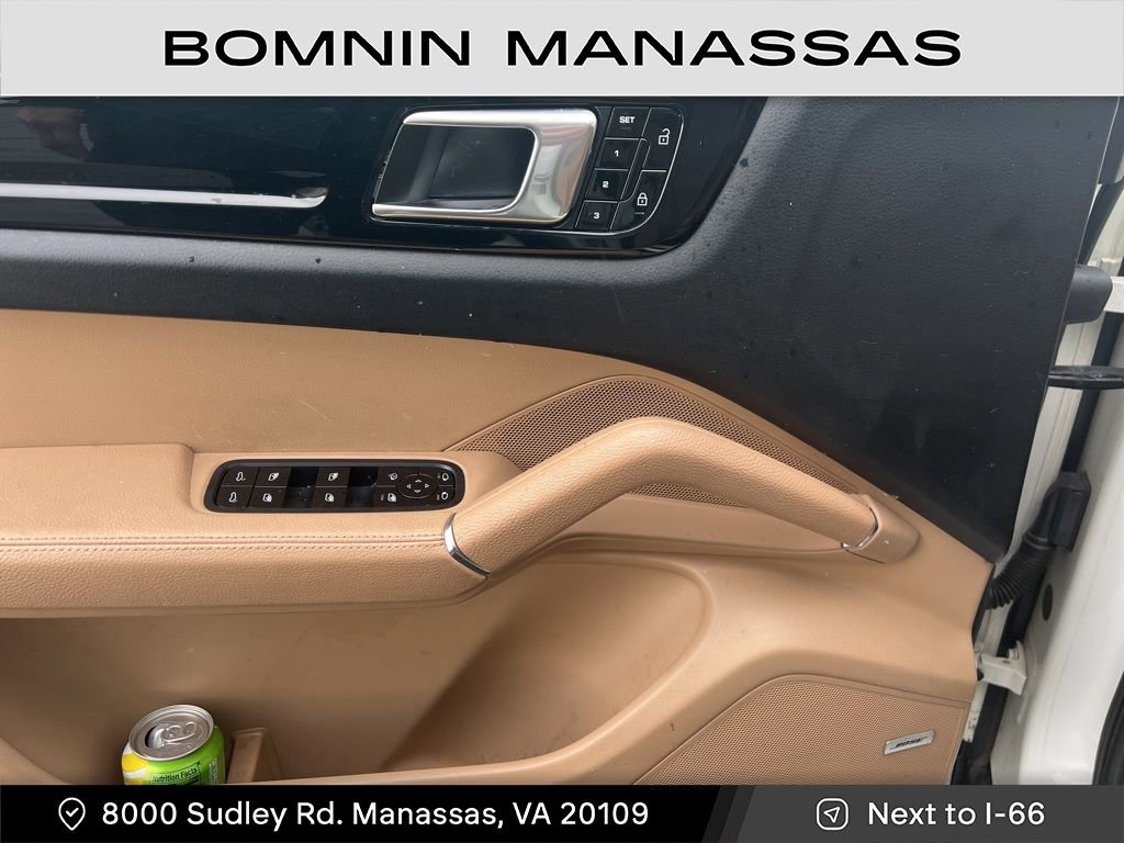 Used 2021 Porsche Cayenne image 9