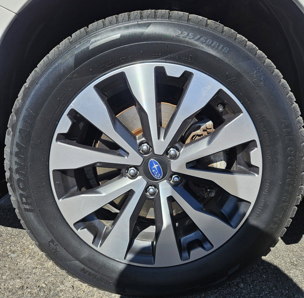 Used 2015 Subaru Outback 2.5i Limited AWD/4WD image 16