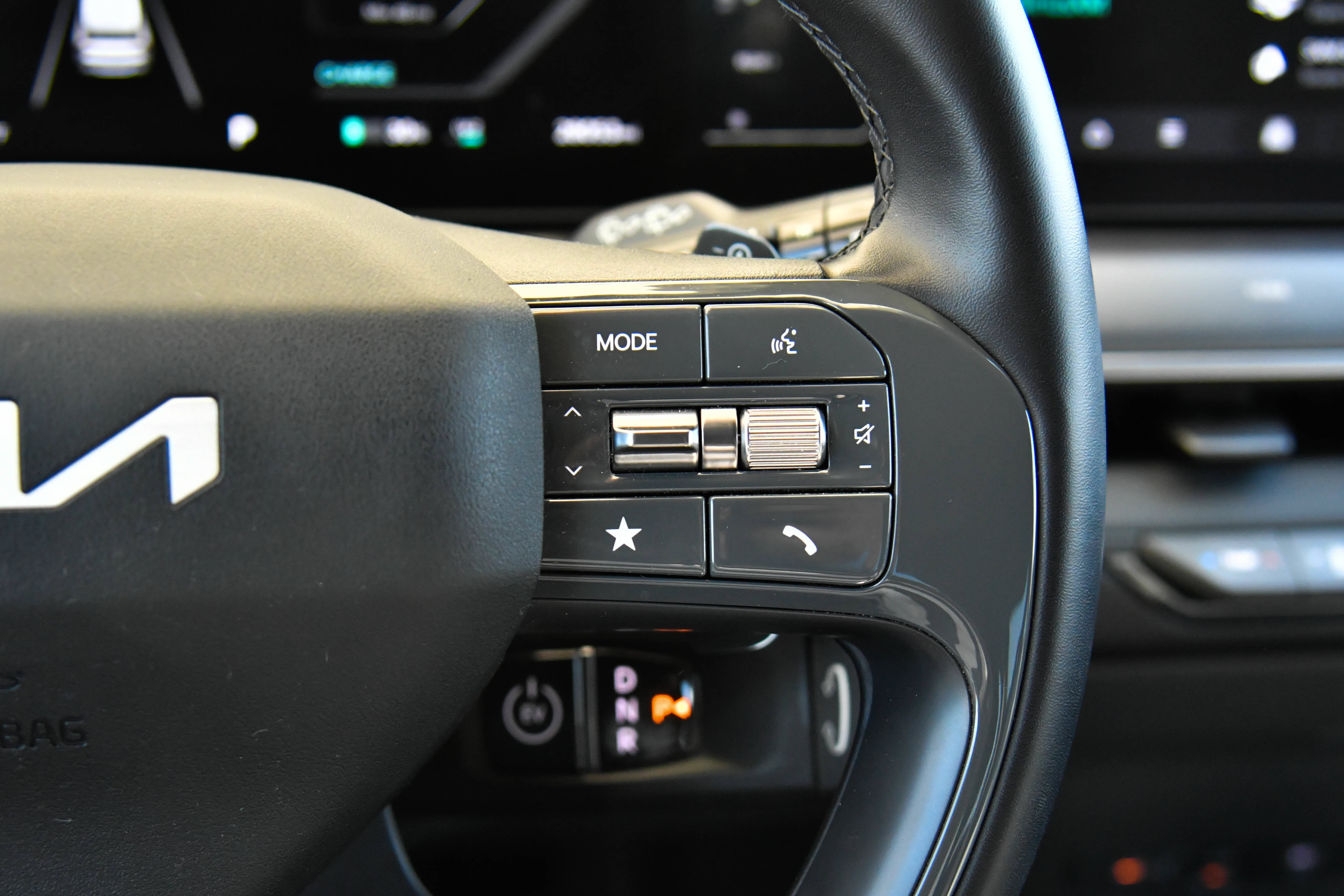 Used 2024 Kia EV9 Light Long Range RWD image 36