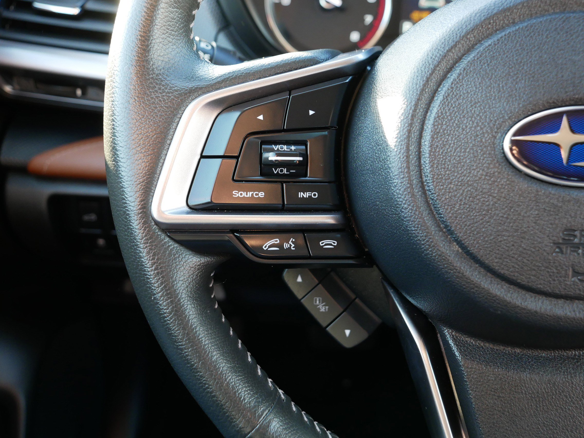 Used 2023 Subaru Forester Touring image 31