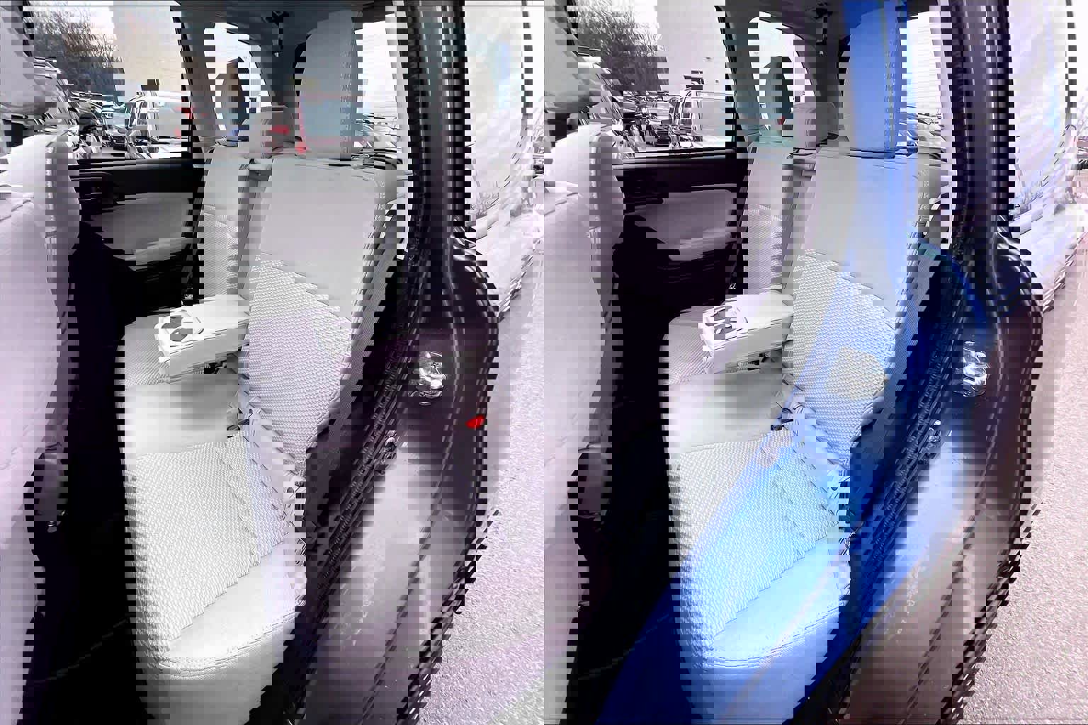 Used 2015 Subaru Forester 2.5i Premium w/ All-Weather Package image 21