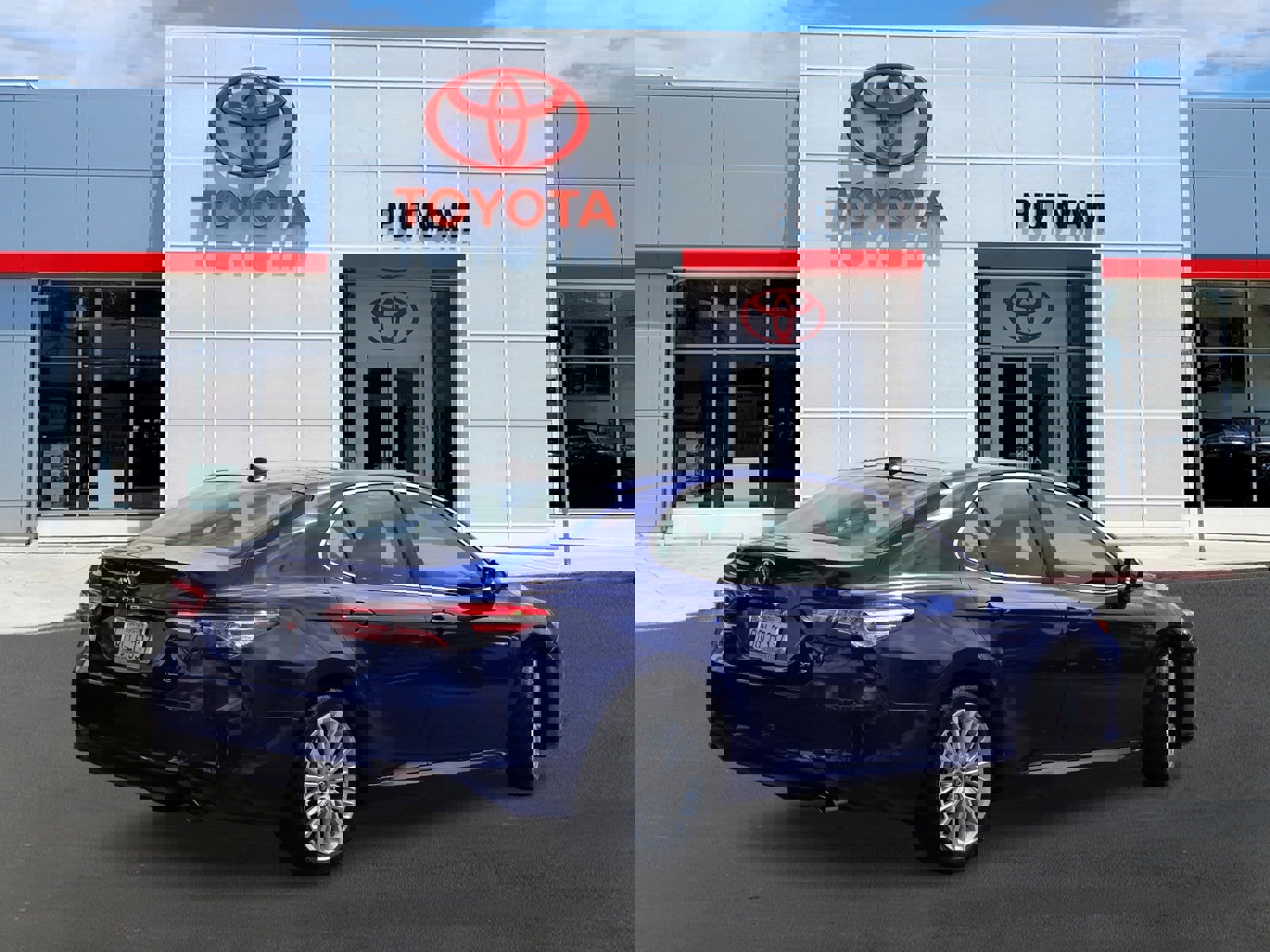 Used 2018 Toyota Camry XLE w/ Audio Package FWD image 4