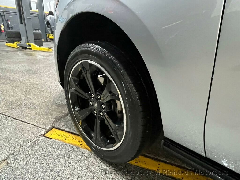 Used 2024 Ford Expedition Max Limited image 10