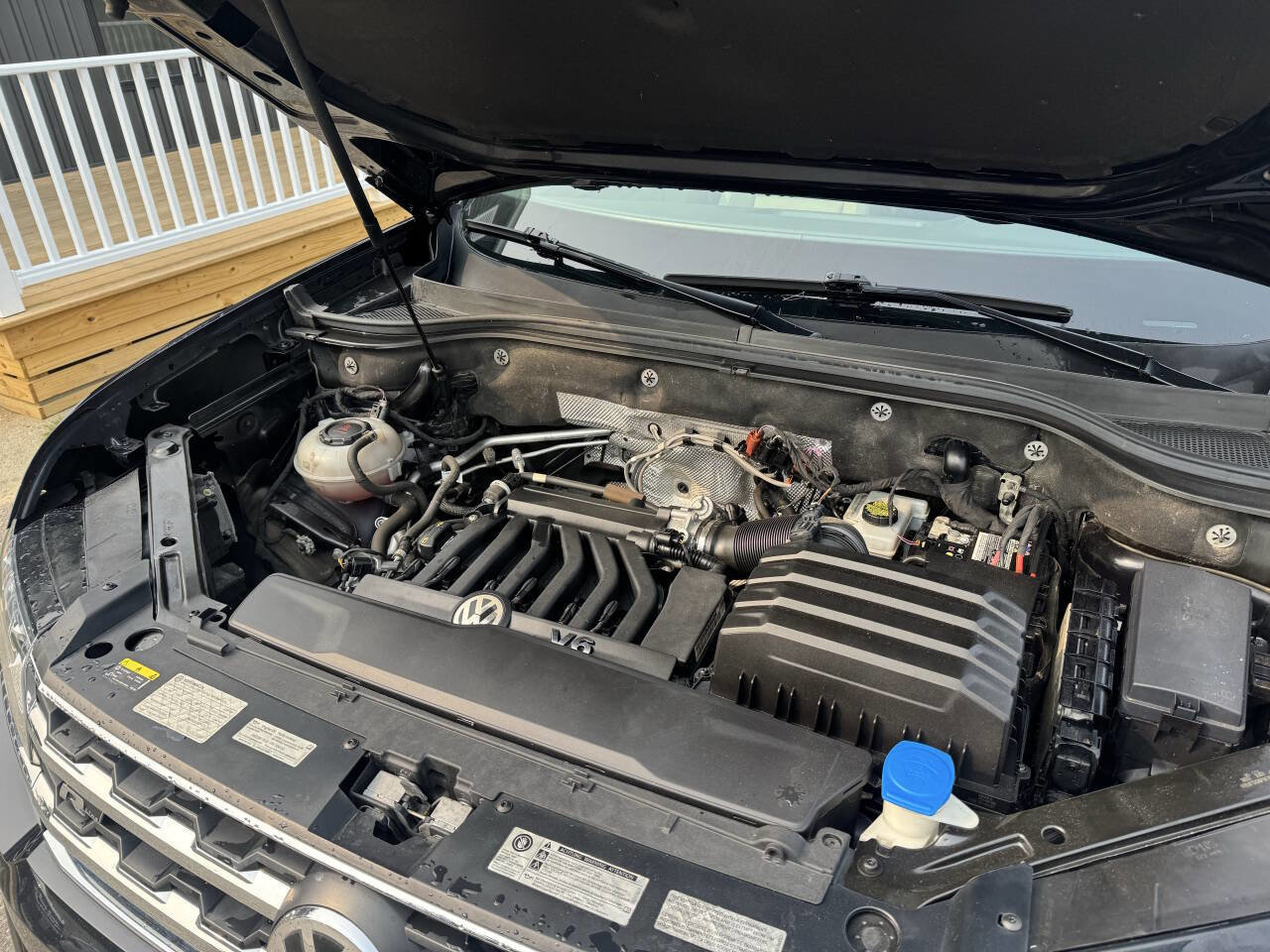 Used 2019 Volkswagen Atlas SEL R-Line image 18