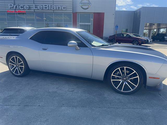 Used 2023 Dodge Challenger R/T RWD image 8