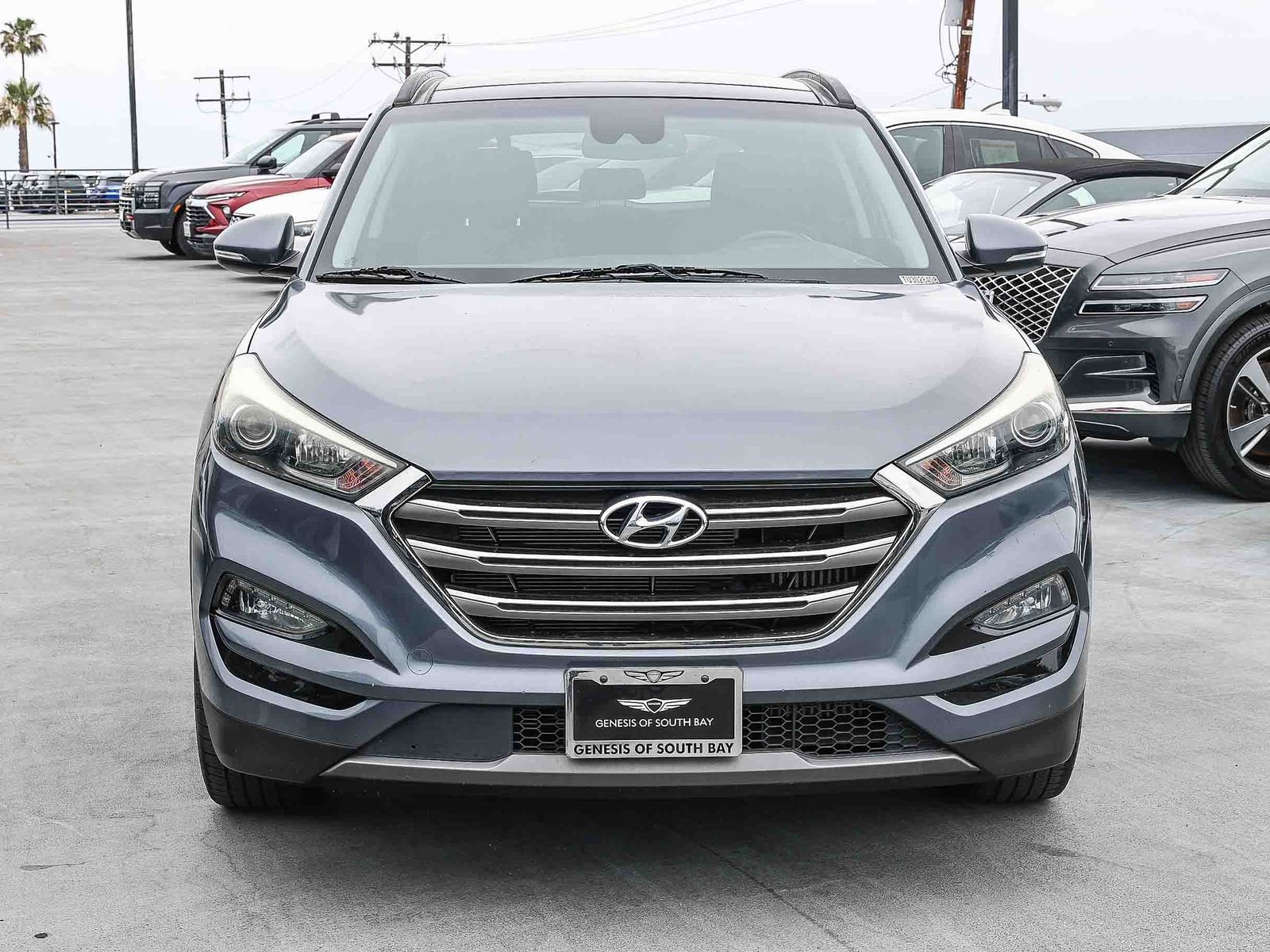 Used 2016 Hyundai Tucson Limited w/ Option Group 03 image 2