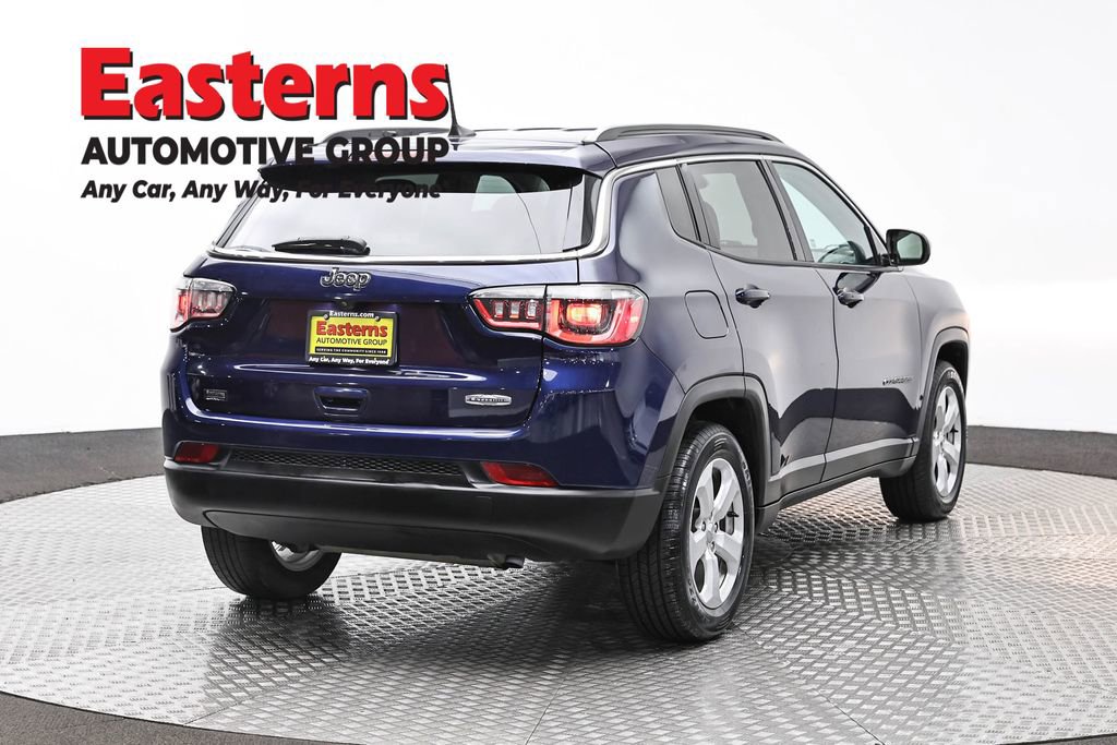 Used 2019 Jeep Compass Latitude FWD image 5