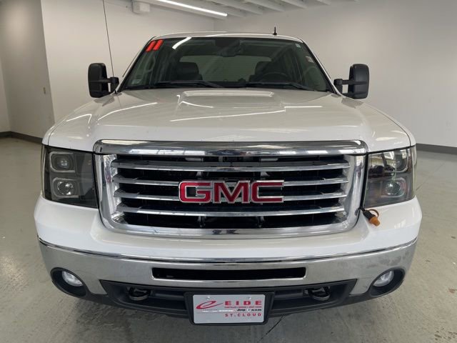 Used 2011 GMC Sierra 1500 SLT w/ All-Terrain Package image 3