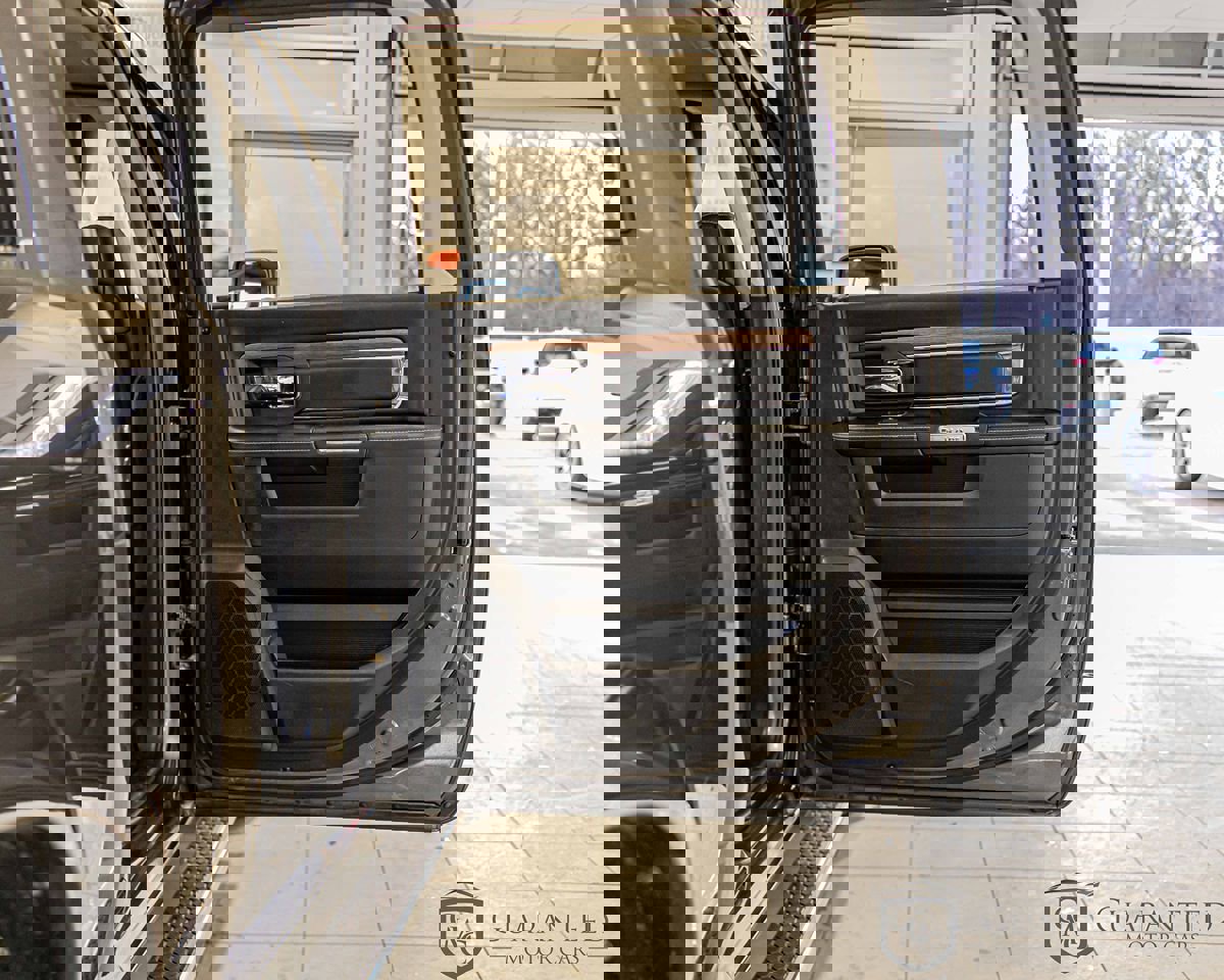 Used 2016 RAM 1500 Laramie w/ Convenience Group image 37