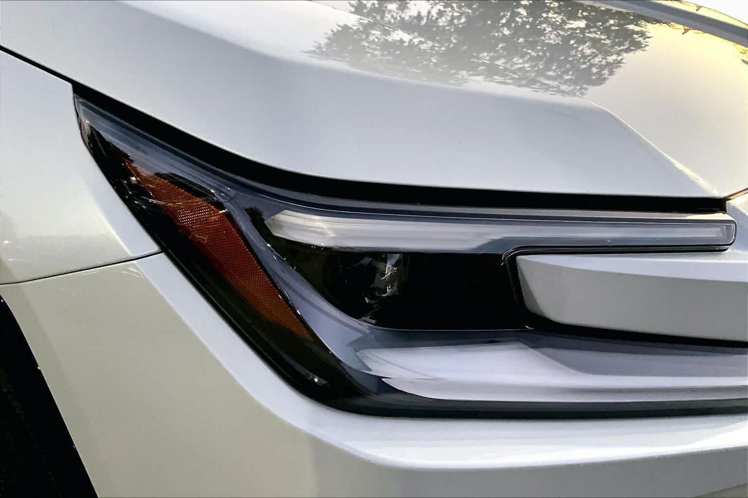 New 2026 Toyota RAV4 XSE w/ Panoramic Sun Roof Package AWD/4WD image 13
