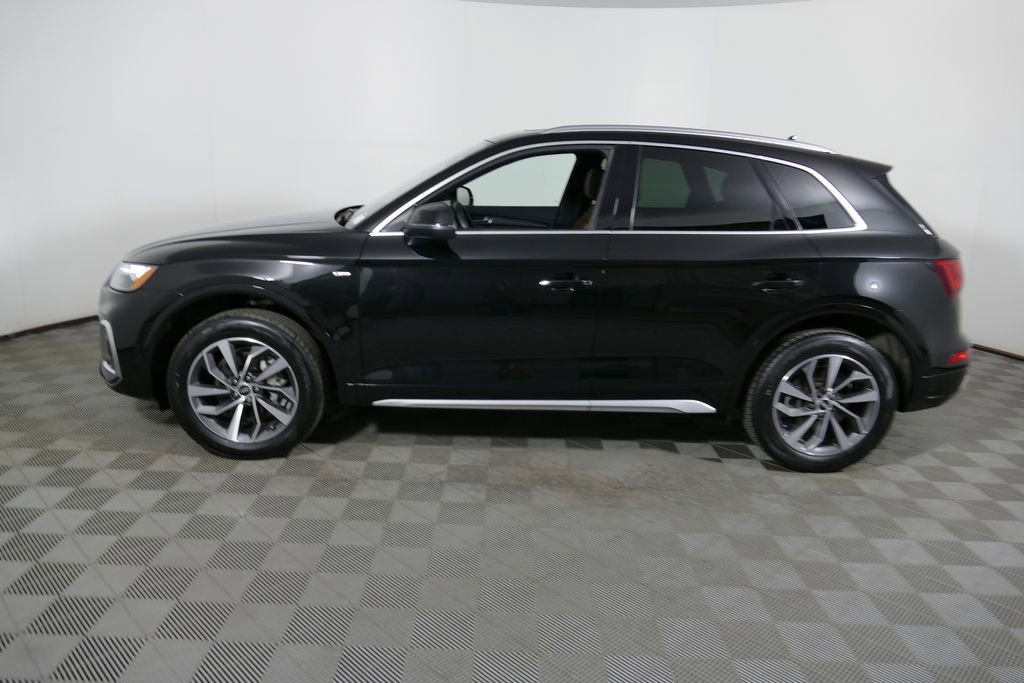 Used 2023 Audi Q5 2.0T Premium Plus w/ Premium Plus Package AWD/4WD image 29