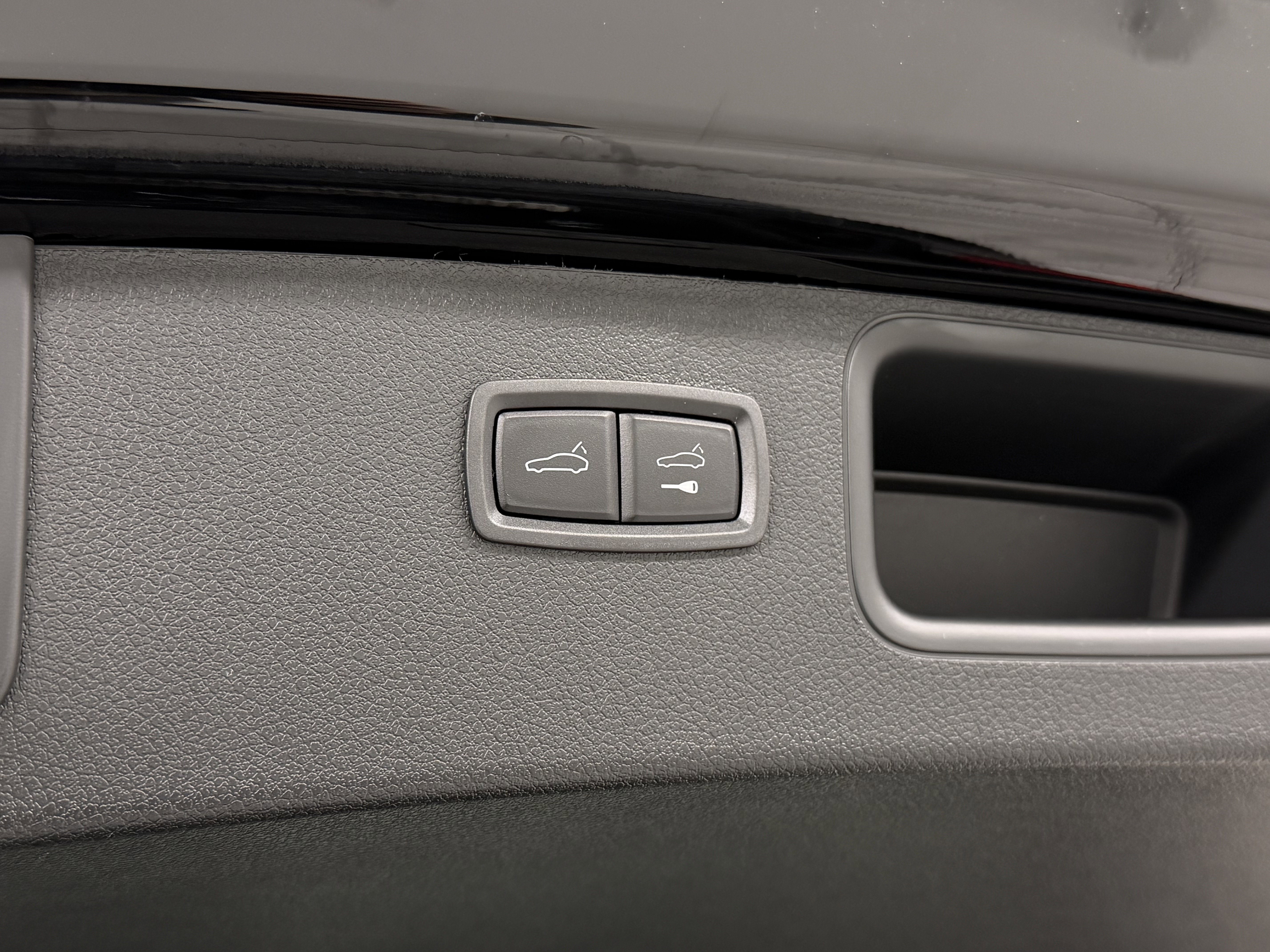 New 2026 Porsche Macan image 60