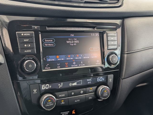 Used 2019 Nissan Rogue SV w/ Premium Package FWD image 19