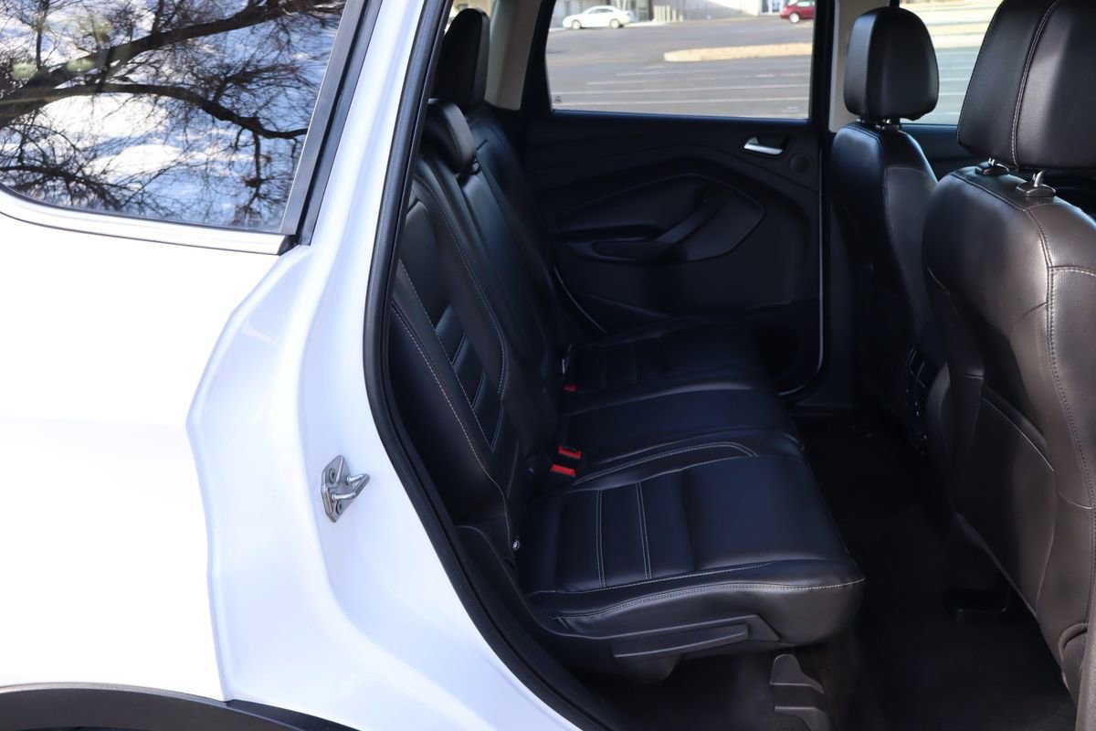 Used 2017 Ford Escape Titanium image 21