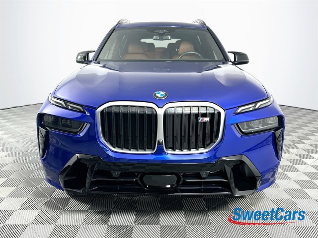 Used 2025 BMW X7 M60i AWD/4WD image 2