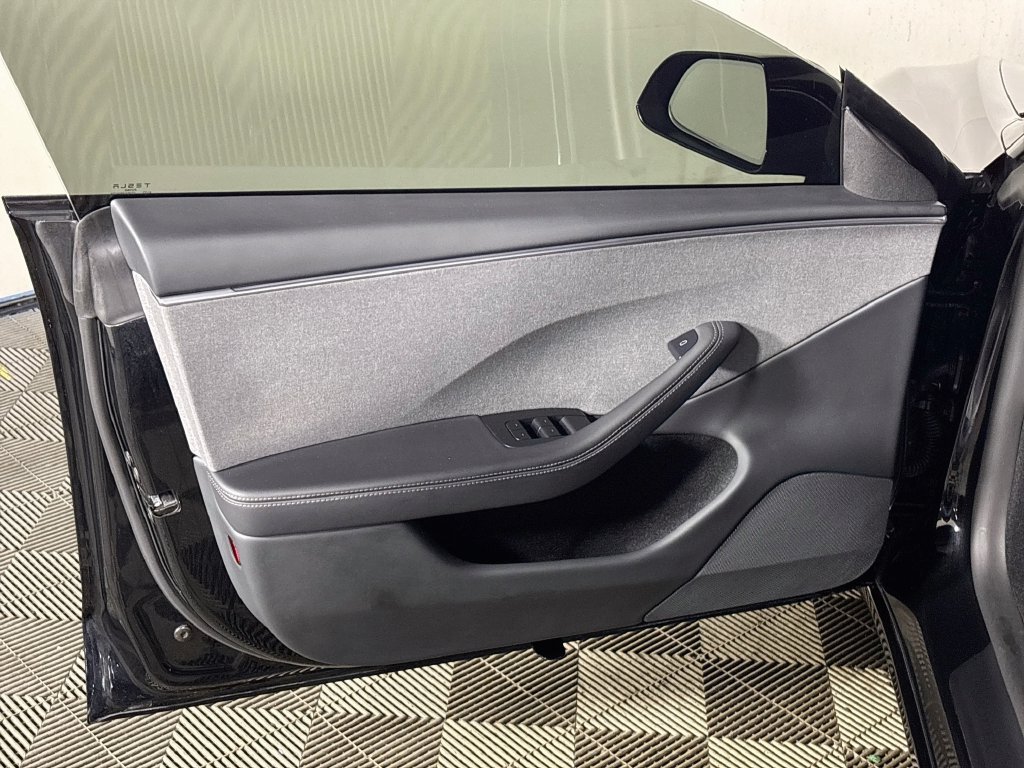 Used 2026 Tesla Model 3 RWD image 10