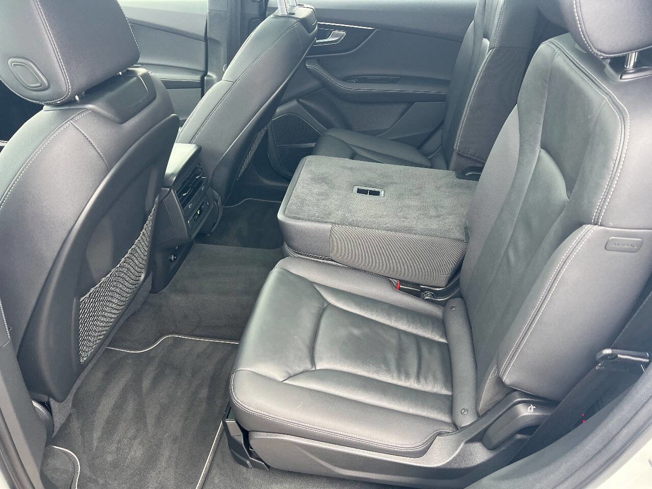 Used 2025 Audi Q7 3.0T Premium Plus image 14