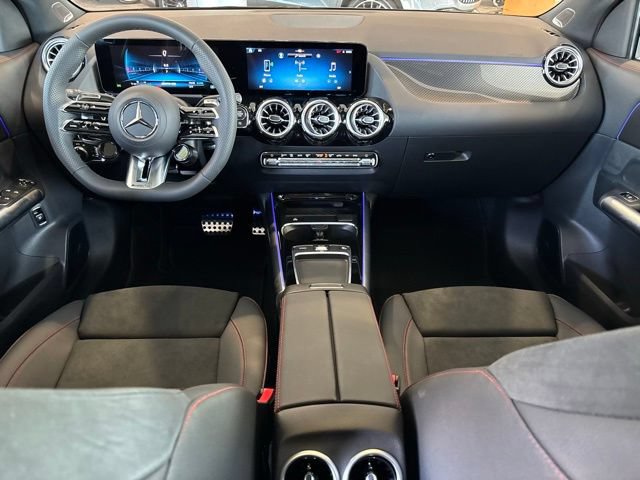 Used 2026 Mercedes-Benz GLA 35 AMG 4MATIC image 13