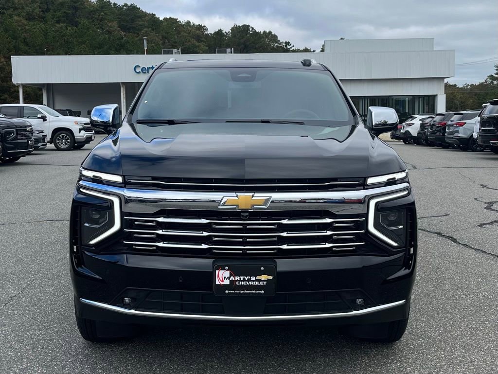 New 2026 Chevrolet Suburban Premier w/ Sun And Tow Package AWD/4WD image 13