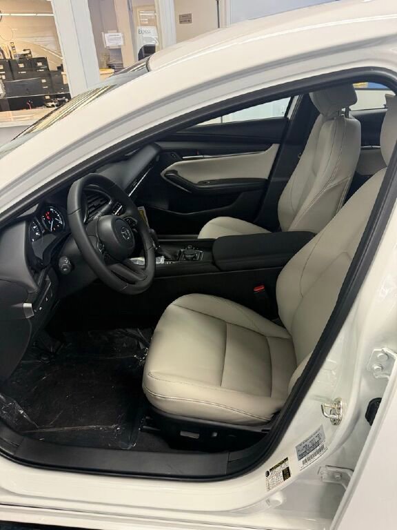 New 2026 MAZDA MAZDA3 2.5 S Sedan w/ Preferred Pkg image 15