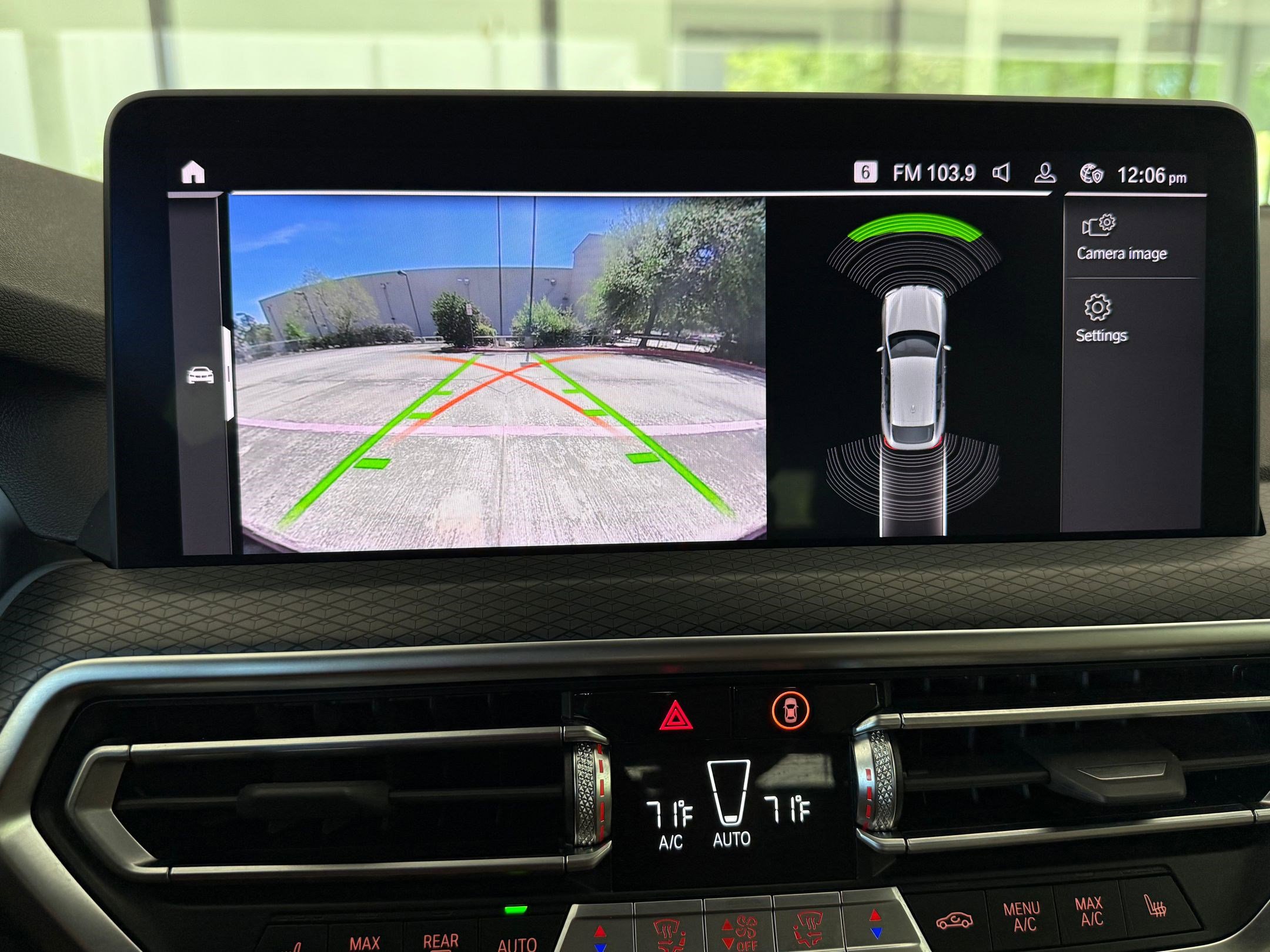 Used 2022 BMW X4 xDrive30i w/ M Sport Package 2 image 28