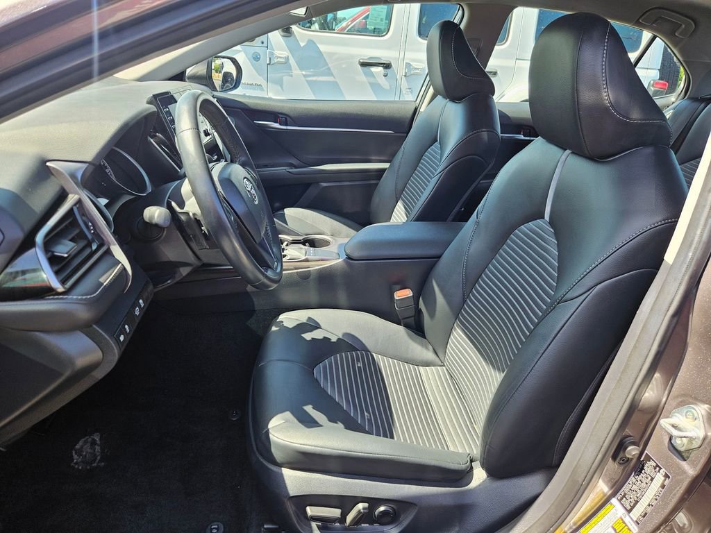 Used 2024 Toyota Camry SE FWD image 22